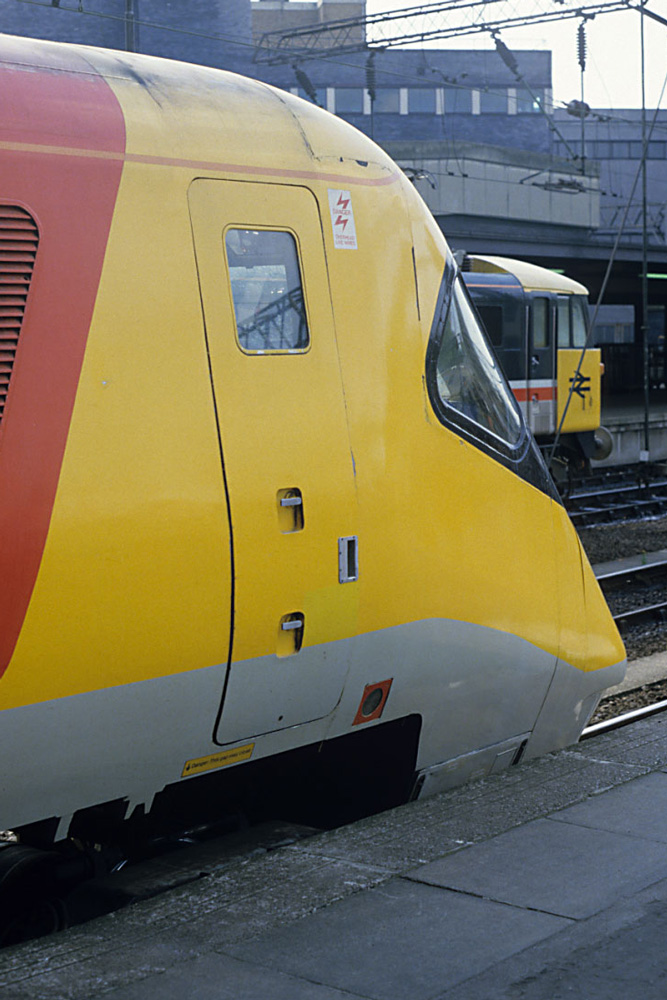 Euston 30 May 1984 &copy; Martin Tasker / John Armitstead collection