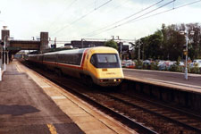 TR5 &copy; Philip Downs